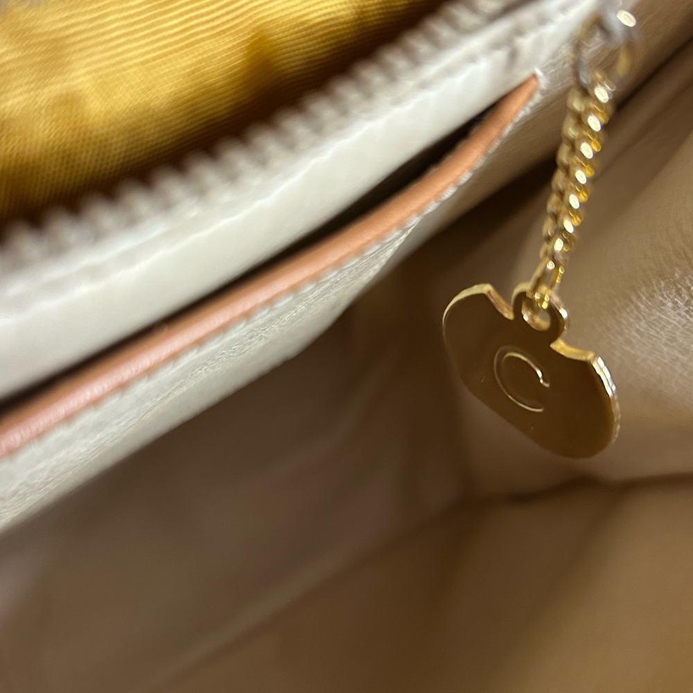 CELINE Kelly Macadam Pattern Elegant Tan and Brown Handbag, Pre-loved. - Picture 13 of 15